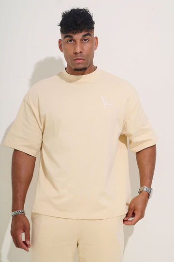 Oversized T-shirt - Kaveon Everyday Statement