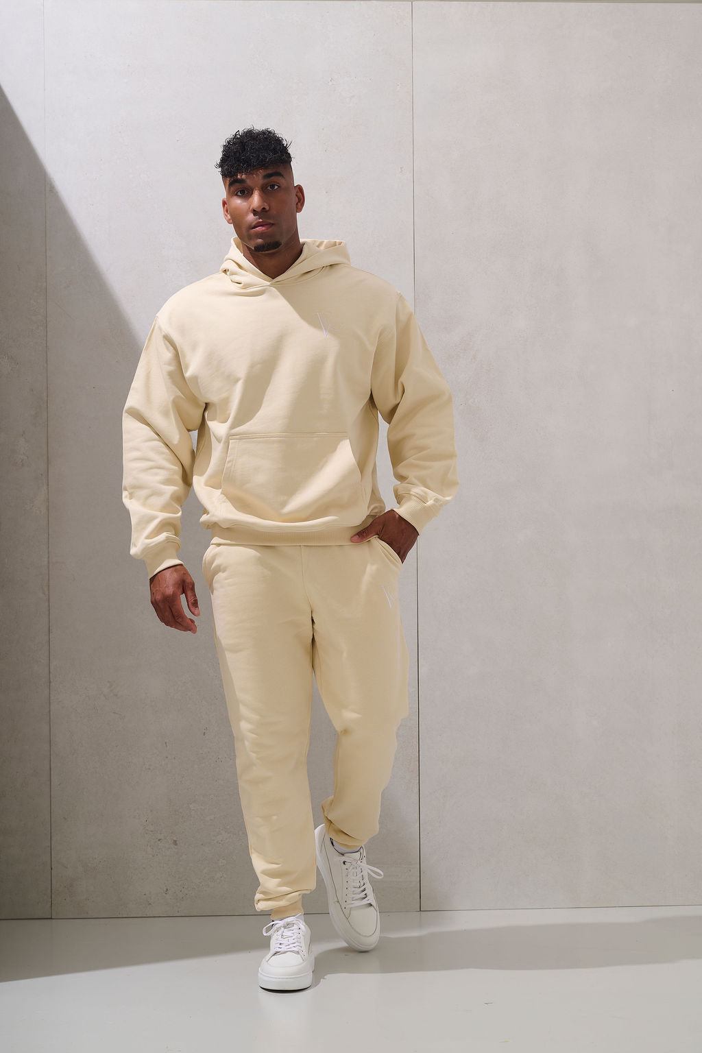 Oversized Hoodie - Kaveon  Heavy Essential